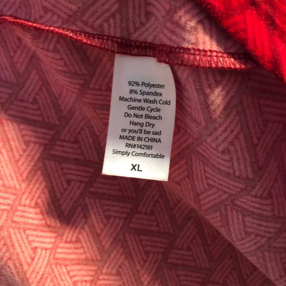 LuLaRoe XL Irma Red - Picture 3 of 3